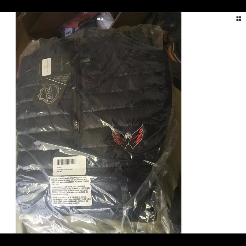 Washington Capitals Down Vest NHL Licensed LG.